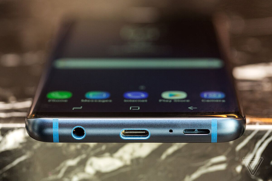 10 lý do cho thấy Galaxy S9 Plus "đỉnh" hơn so với iPhone X - Hình 4