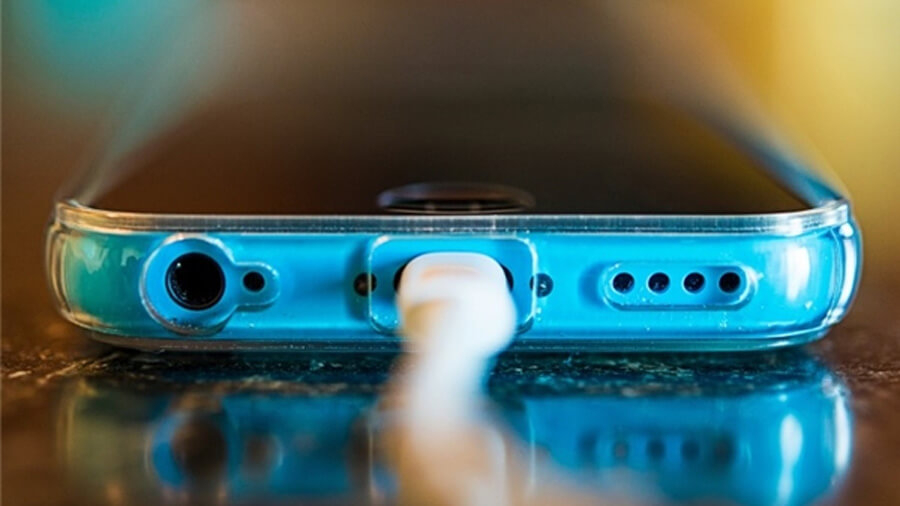 12 cách sạc pin điện thoại nhanh mà không hại máy - Hình 9 12 cách sạc pin điện thoại nhanh mà không hại máy - Hình 9