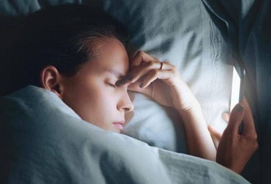 14 tác hại của việc sử dụng điện thoại quá nhiều - Hình 6 14 tác hại của việc sử dụng điện thoại quá nhiều - Hình 6