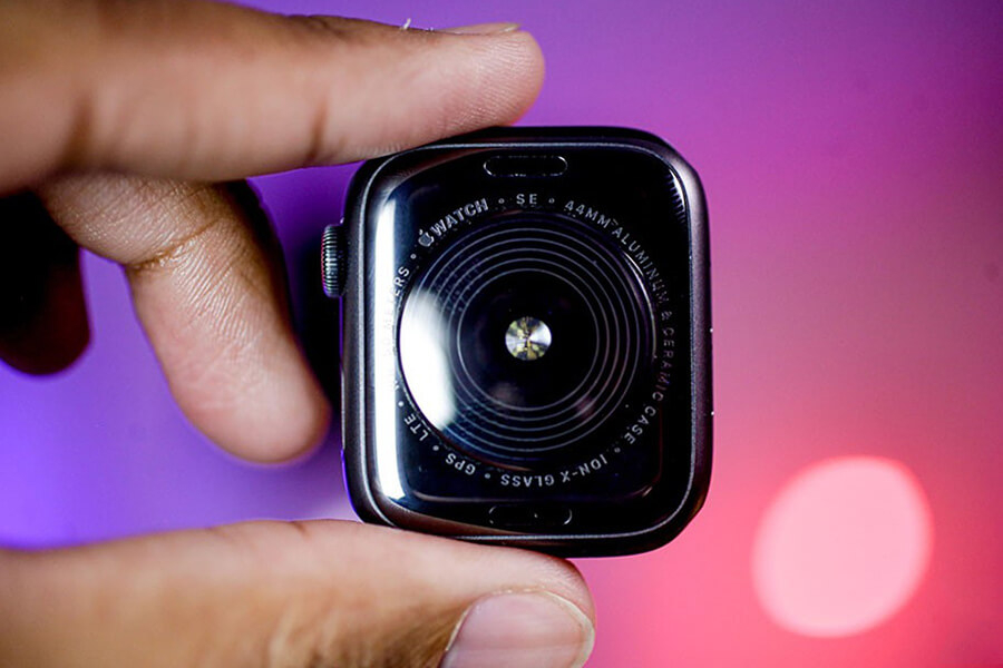 8 lý do khiến bạn nhất định phải mua ngay Apple Watch SE khi vừa ra mắt - Hình 4 8 lý do khiến bạn nhất định phải mua ngay Apple Watch SE khi vừa ra mắt - Hình 4