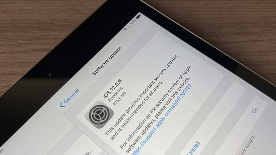 Apple bất ngờ tung ra bản cập nhật iOS 12.5.6 dành cho iPhone và iPad đời cũ - Hình 1