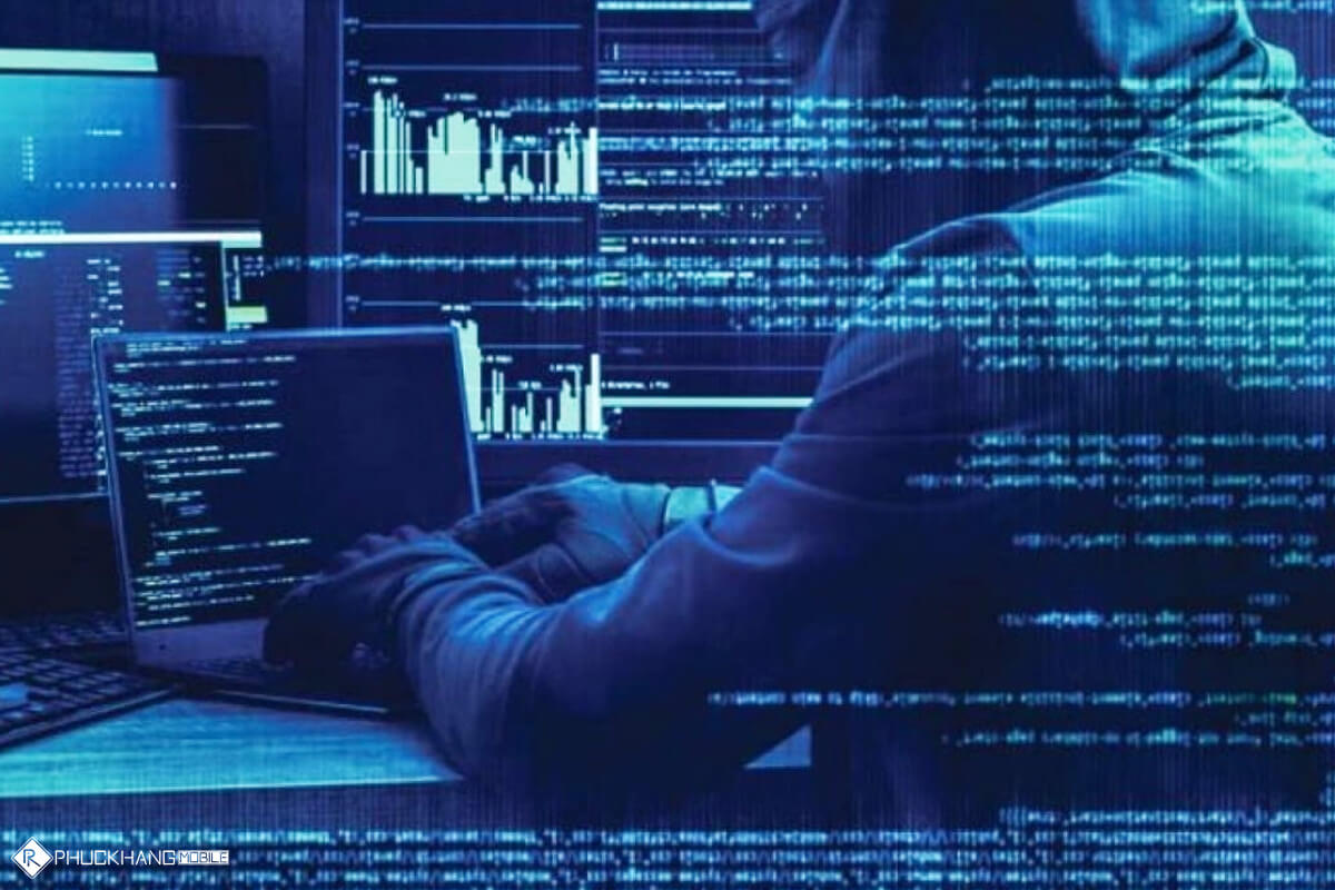 Thông báo khẩn từ Apple đến hàng triệu người dùng iPhone cũ - Hình 3 iPhone bị hack qua web