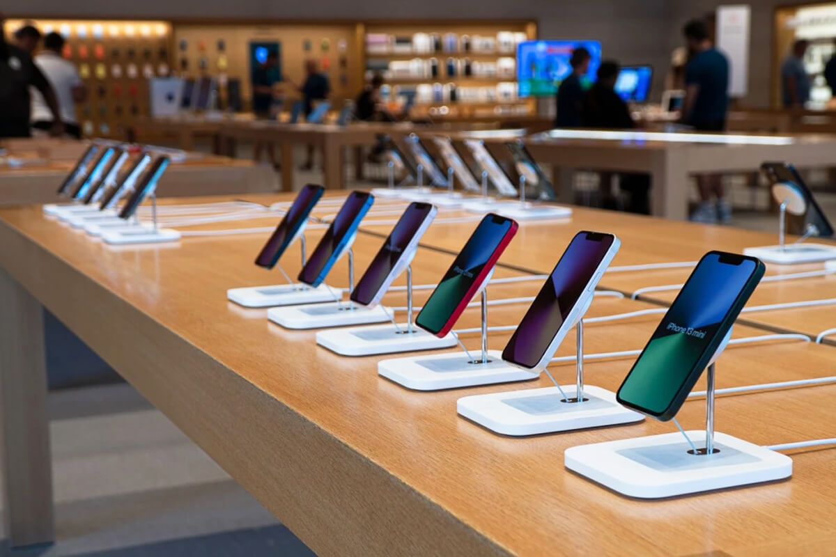 Tính năng tương tự ChatGPT có thể xuất hiện trên iOS 18 và iPadOS 18 của Apple