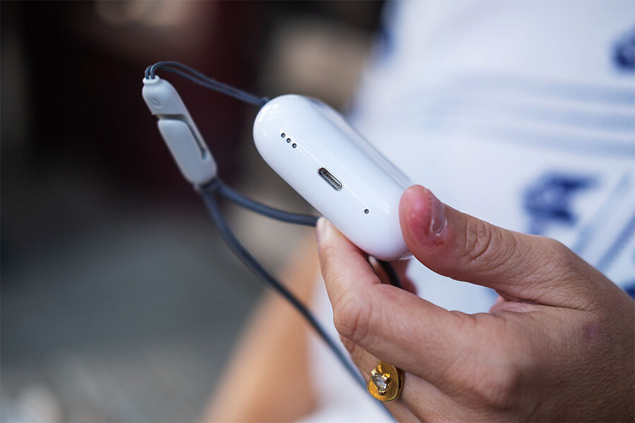 Apple sẽ ra mắt hộp đựng USB-C cho AirPods Pro: Điều gì đang chờ đợi iPhone 15? - Hình 2
