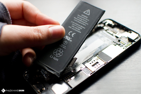 Cập nhật bảng giá thay pin iPhone 5 / 5S / 5C mới nhất