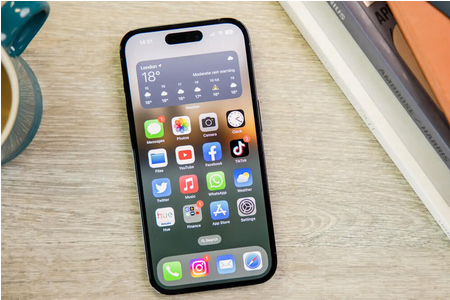 iPhone 14 Pro Max sở hữu màn hình cong tràn viền như Samsung, tin được không?