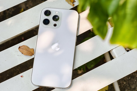 Lý do khiến 10 chiếc iPhone thì có 3 bị 'loại' tại Phúc Khang Mobile