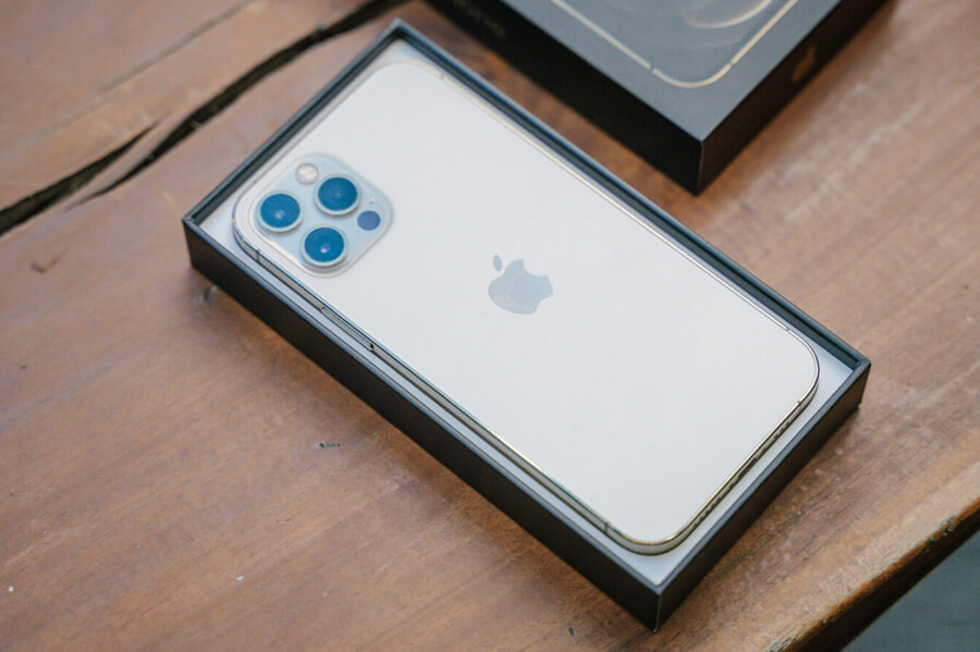 Các phiên bản màu của iPhone 12 Pro: Đâu là màu phù hợp với bản thân nhất? - Hình 2