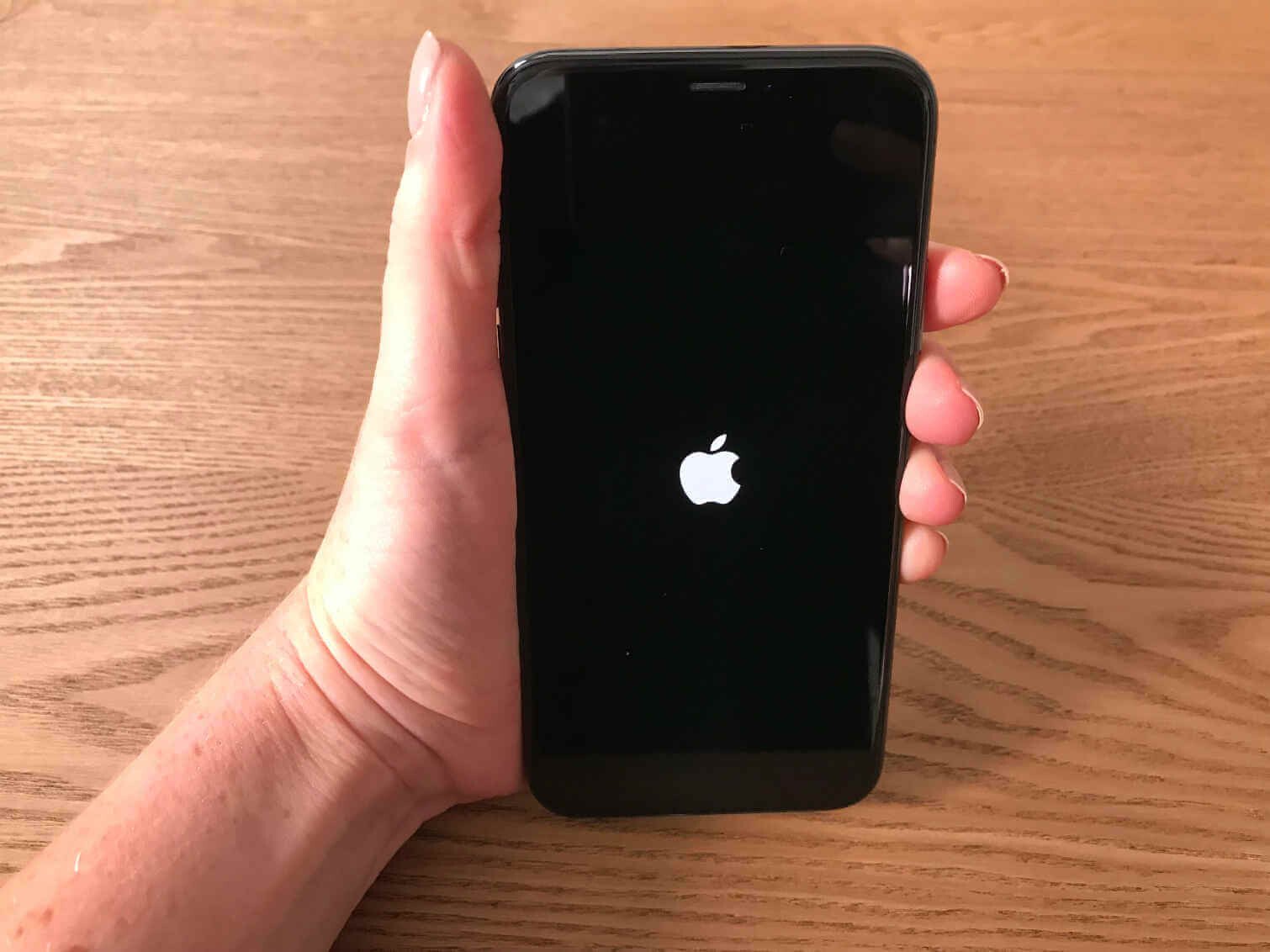 Cách chọn mua điện thoại iPhone X cũ giá rẻ và chất lượng - Hình 4