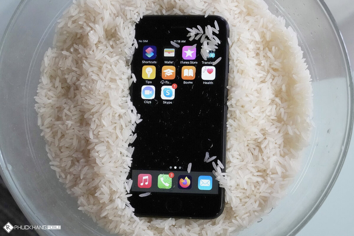 điện thoại vào nước bị mất sóng