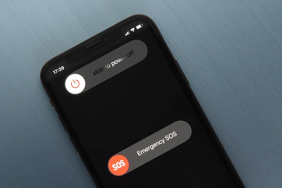 Hướng dẫn khởi động lại iPhone khi bị nóng máy Cách khởi động lại iPhone chạy iOS 26