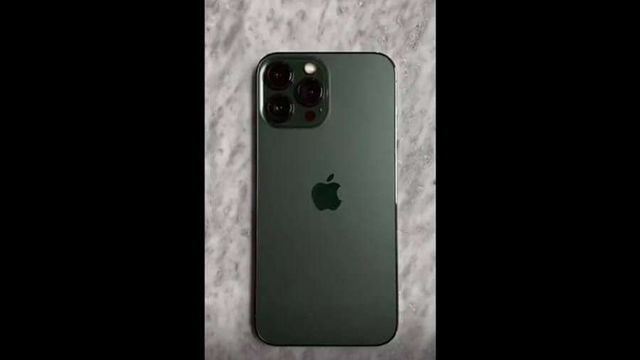 Cận cảnh iPhone 13 và iPhone 13 Pro màu Xanh lá ngoài đời thực - Hình 2 Cận cảnh iPhone 13 và iPhone 13 Pro màu Xanh lá ngoài đời thực - Hình 2