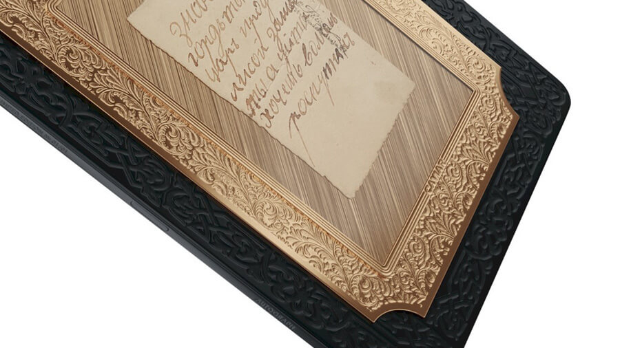 Caviar ra mắt iPhone 13 series và iPad Pro mạ vàng, giá Caviar ra mắt iPhone 13 series và iPad Pro mạ vàng, giá