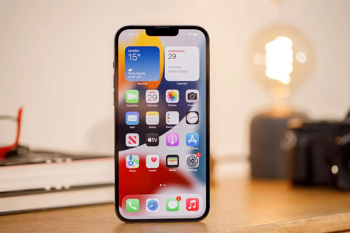 iPhone 15 mới đó, nhưng có thể không đáng mua bằng mẫu iPhone cũ này - Hình 1