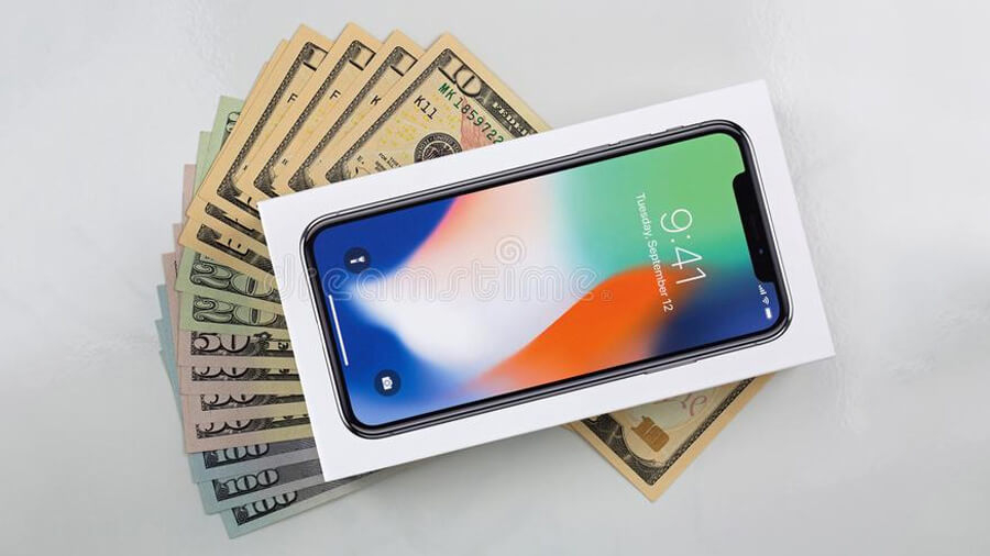 Choáng ngợp trước mức giá của điện thoại iPhone sau 10 năm nữa
