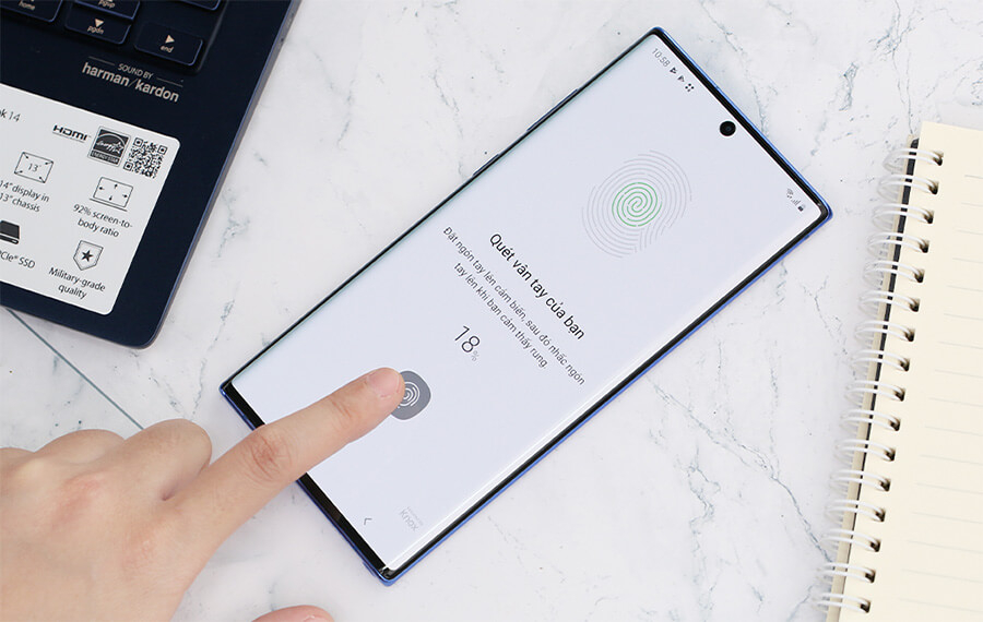 Chọn iPhone XR hay Galaxy Note 10+ trong tầm giá 15 triệu - Hình 1 Chọn iPhone XR hay Galaxy Note 10+ trong tầm giá 15 triệu - Hình 1