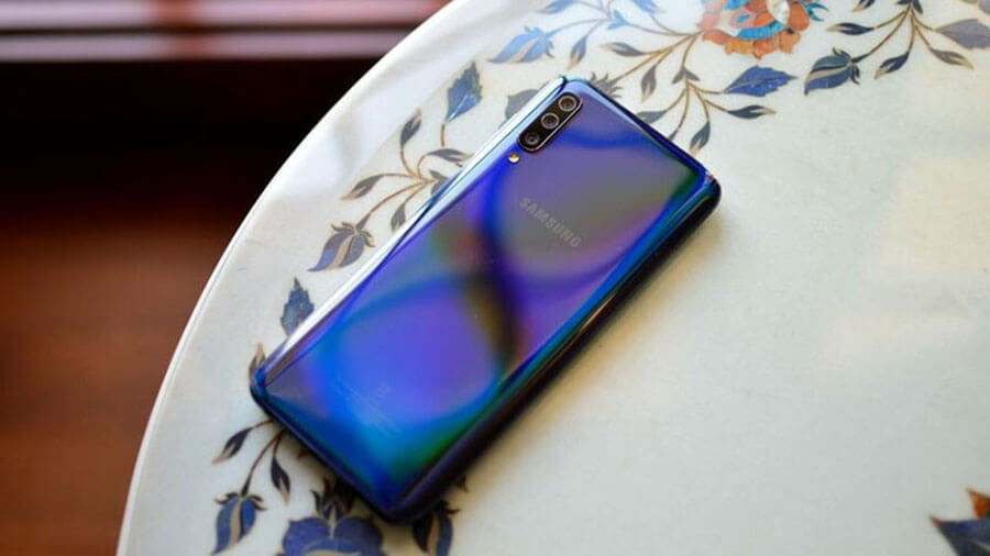 Đánh giá Galaxy A50: Smartphone tầm trung tốt nhất của Samsung trong năm 2019 - Hình 1