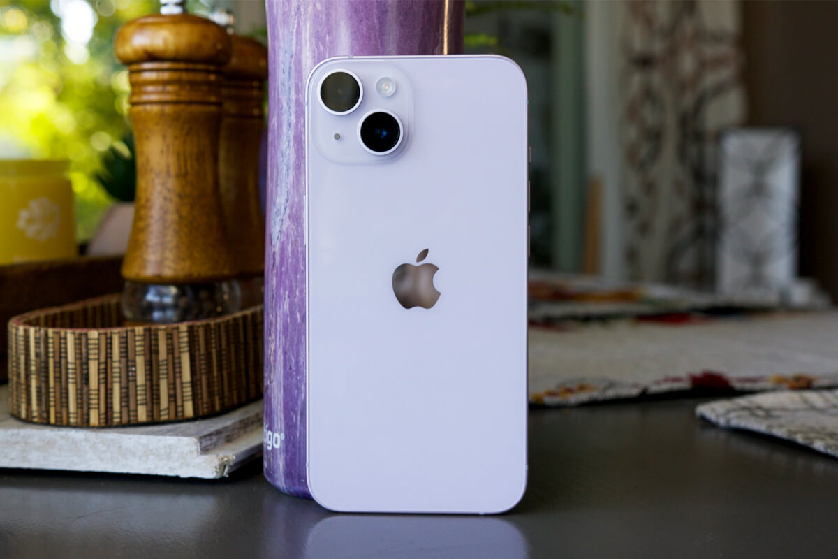 Đánh giá iPhone 16e - Hình 2