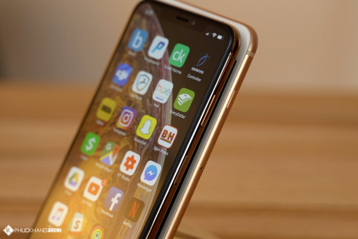 Thiết kế iPhone Xs