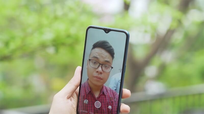 Đánh giá Oppo A7: Có ngon như Oppo F9? - Hình 9