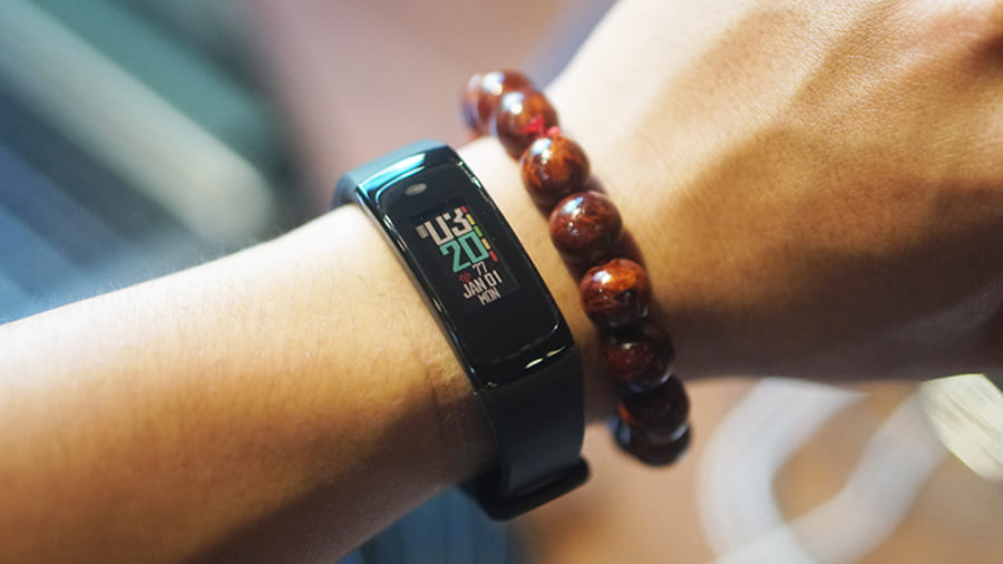 Đánh giá vòng tay thông minh Zeblaze Plug C - Hình 1 Đánh giá vòng tay thông minh Zeblaze Plug C - Hình 1