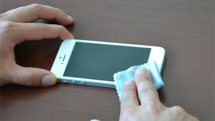 Để tránh điện thoại vô tình bị hư, bạn nên hiểu rõ "chống nước" và "kháng nước" - Hình 4 Để tránh điện thoại vô tình bị hư, bạn nên hiểu rõ "chống nước" và "kháng nước" - Hình 4