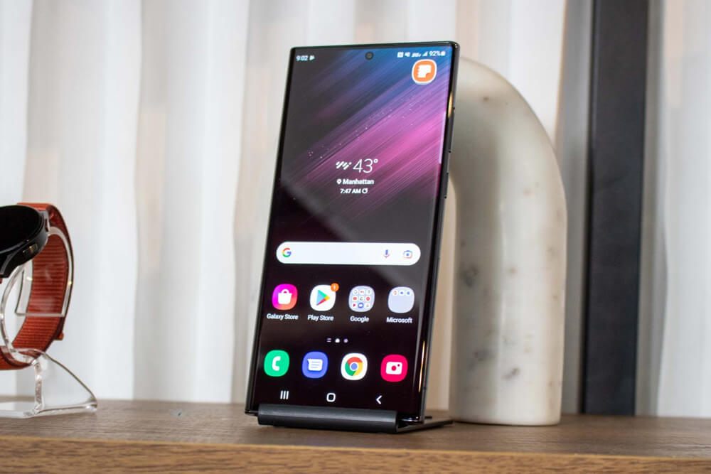 Galaxy S23 Ultra dự kiến sẽ trang bị màn hình sáng hơn iPhone 14 Pro - Hình 1 Galaxy S23 Ultra dự kiến sẽ trang bị màn hình sáng hơn iPhone 14 Pro - Hình 1