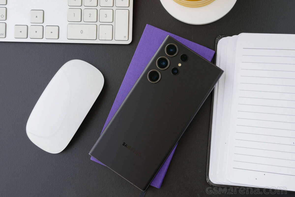 Galaxy S24 Ultra được cho là sẽ trang bị chip Snapdragon độc quyền Galaxy S24 Ultra được cho là sẽ trang bị chip Snapdragon độc quyền