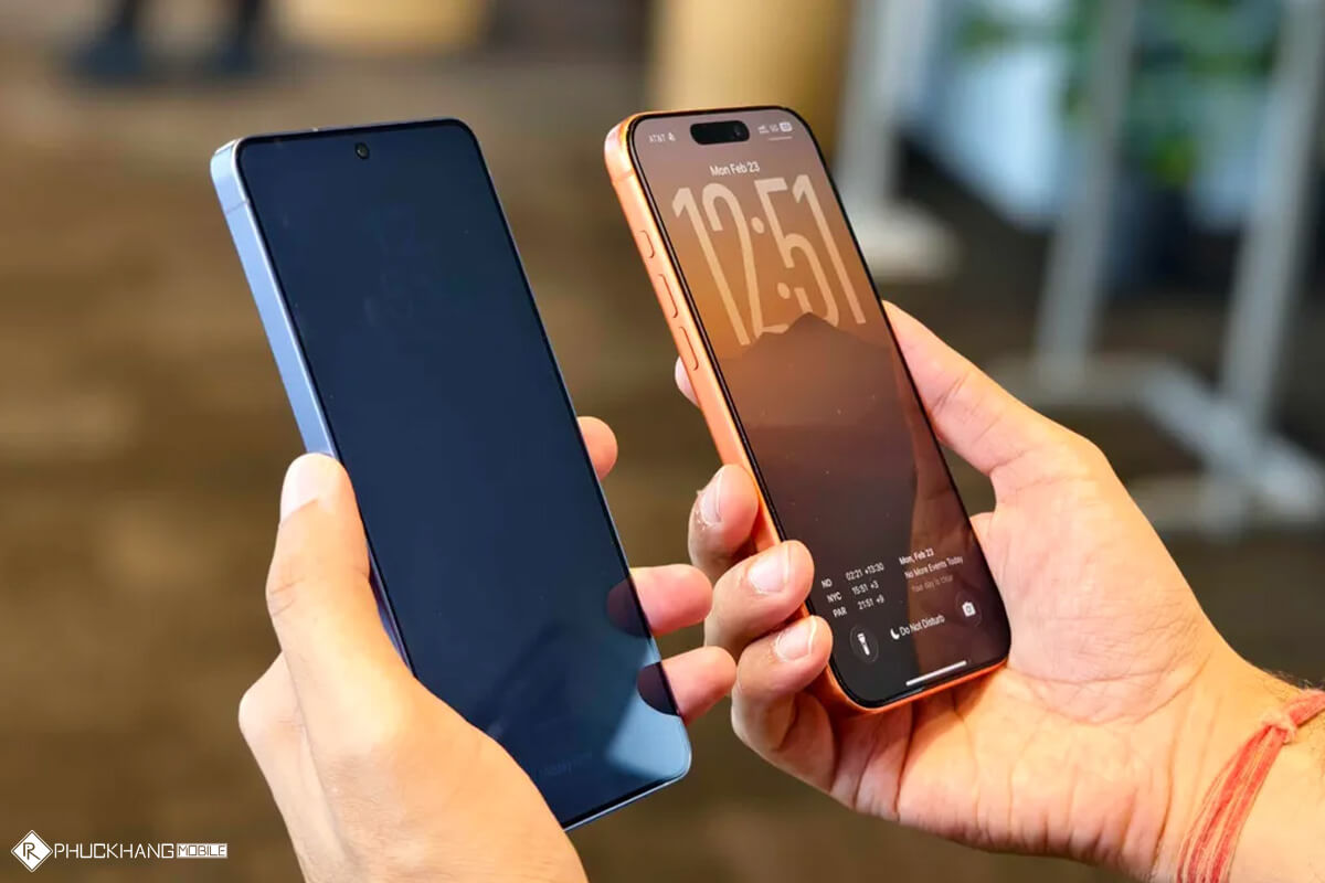 So sánh Galaxy S26 Ultra và iPhone 17 Pro Max