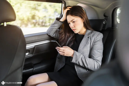 Cách bật chế độ giảm say tàu xe trên iPhone đơn giản và hiệu quả