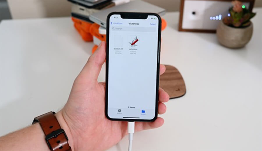 Hướng dẫn sử dụng bộ nhớ ngoài trên iPhone và iPad với iOS 13 - Hình 1
