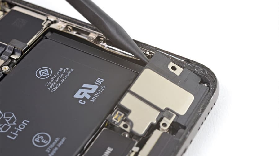 Hướng dẫn thay pin iPhone X - Hình 22 Hướng dẫn thay pin iPhone X - Hình 22