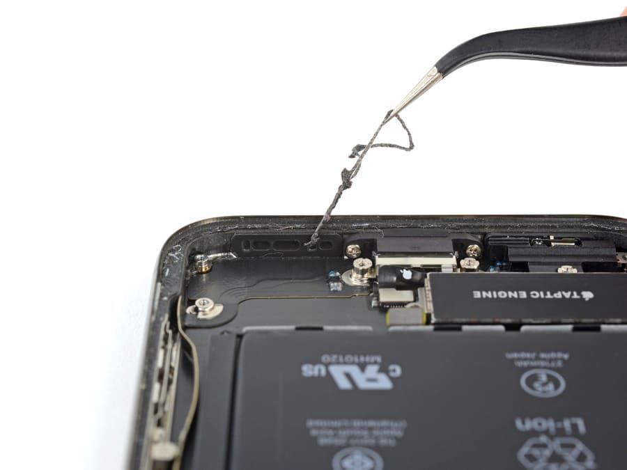 Hướng dẫn thay pin iPhone X - Hình 24 Hướng dẫn thay pin iPhone X - Hình 24