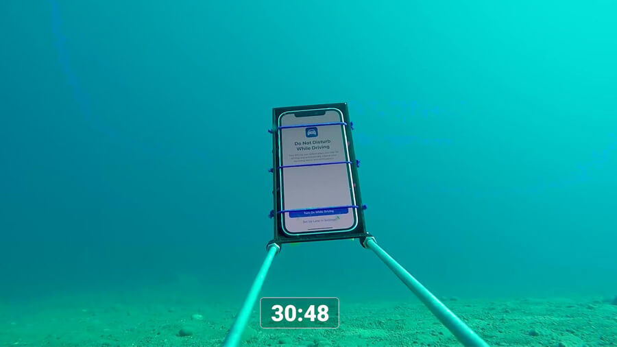 iPhone 12 có thể sống sót trong 40 phút ở độ sâu 20 mét, lạnh 10 độ C? - Hình 2 iPhone 12 có thể sống sót trong 40 phút ở độ sâu 20 mét, lạnh 10 độ C? - Hình 2