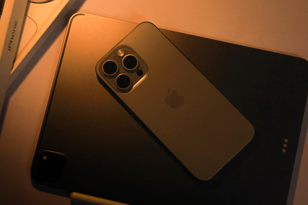 Siêu phẩm iPhone 12 Pro Max dần trở thành 'iPhone giá rẻ', sở hữu ngay chỉ với 10 triệu kèm nhiều ưu đãi khác