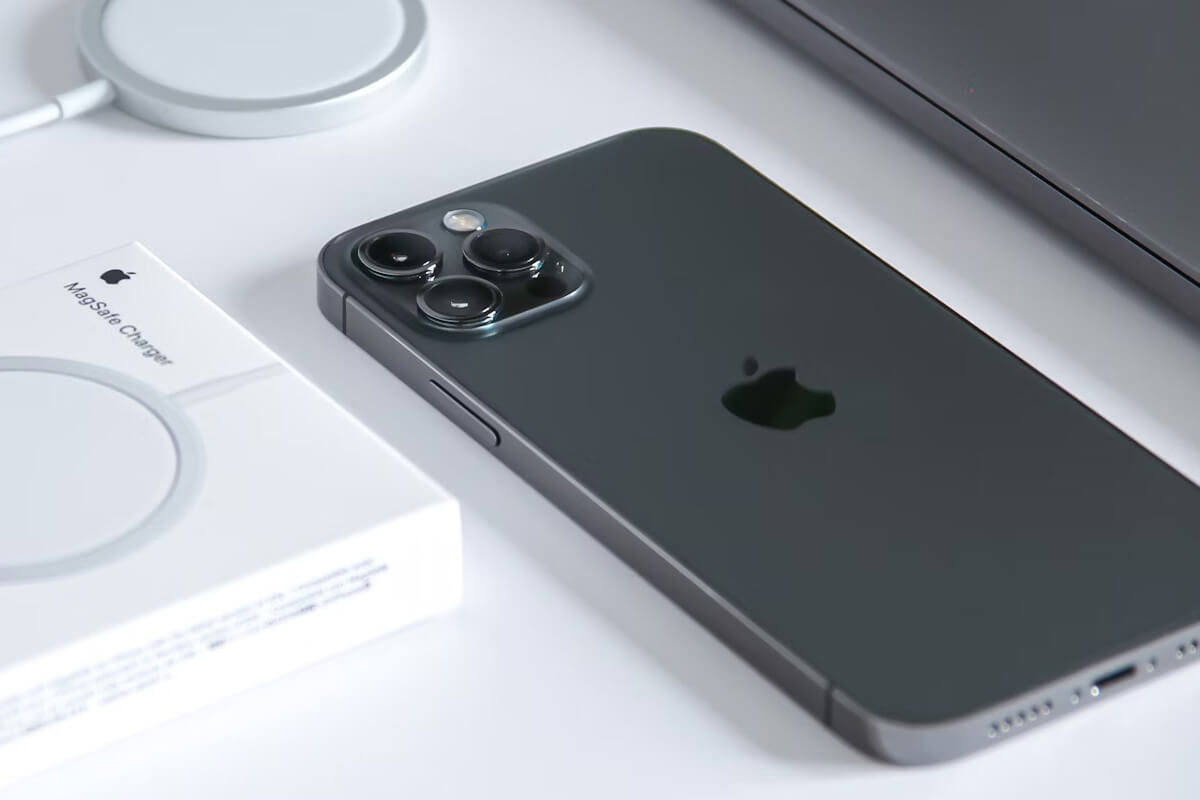 Chỉ có tại Phúc Khang Mobile: iPhone 12 Pro Max giá rẻ chỉ từ 10.55 triệu đồng iPhone 12 Pro Max giá rẻ