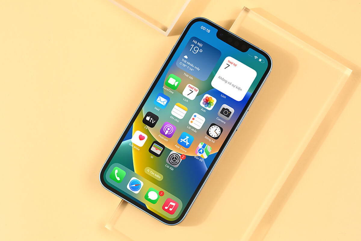 Những mẫu iPhone cho nữ có thiết kế gọn nhẹ, chụp hình đẹp, đáng mua năm 2024 - Hình 6 iphone 14 cu