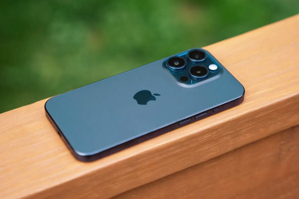 iPhone 15 Pro Max chiến game mượt mà, giá ưu đãi, xài trước trả sau 0% lãi suất - Hình 1 iPhone 15 Pro Max cũ - Hình 1