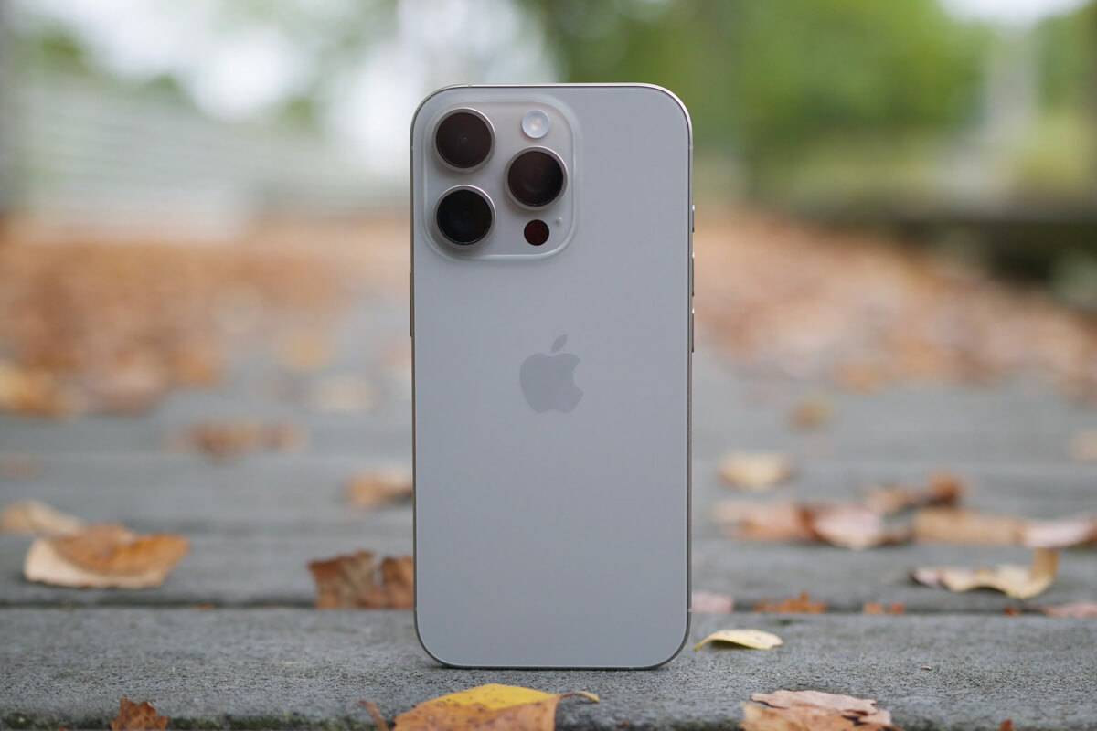 TOP 5 mẫu iPhone chụp ảnh đẹp và đáng mua nhất hiện nay - Hình 4 iPhone 16 Pro