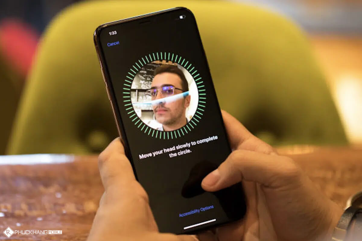 iPhone 18 chuẩn bị lột xác với Face ID dưới màn hình - Hình 1 Face ID dưới màn hình