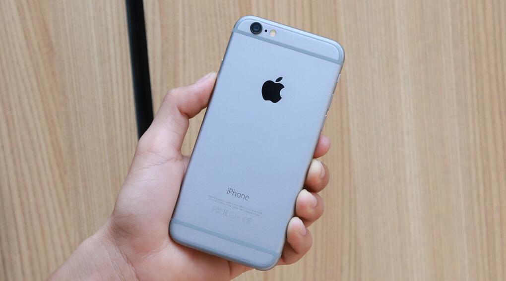iPhone 6 hiện vẫn là smartphone tuyệt vời cho người dùng. iPhone 6 hiện vẫn là smartphone tuyệt vời cho người dùng.