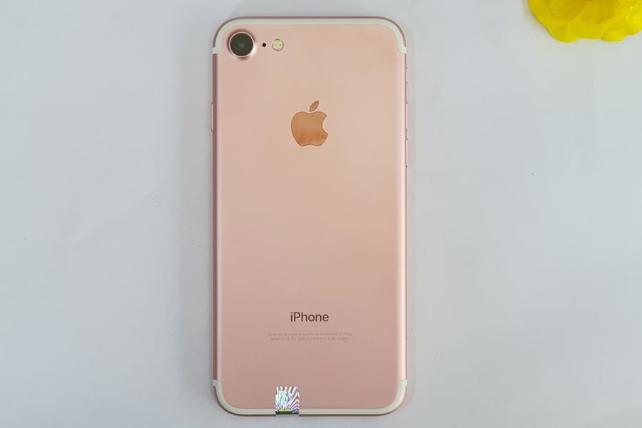 Apple ngừng hỗ trợ iPhone 7 khi nào? Liệu iPhone 7 còn đáng mua vào năm 2020? - Hình 2