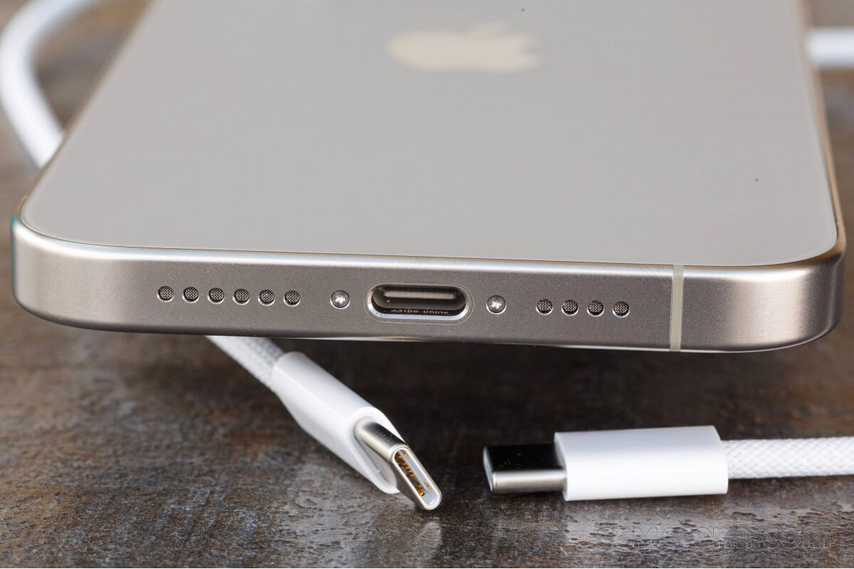 iPhone không cổng sạc, xu hướng công nghệ hay chỉ là tin đồn? - Hình 1 iPhone không cổng sạc - Hình 1