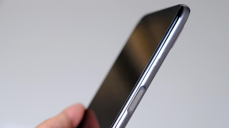 iPhone SE 2021 sẽ có màn hình "tai thỏ", Touch ID tích hợp bên trong nút nguồn