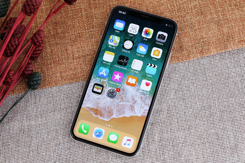 iPhone X quá khác biệt so với những mẫu iPhone còn lại iPhone X quá khác biệt so với những mẫu iPhone còn lại