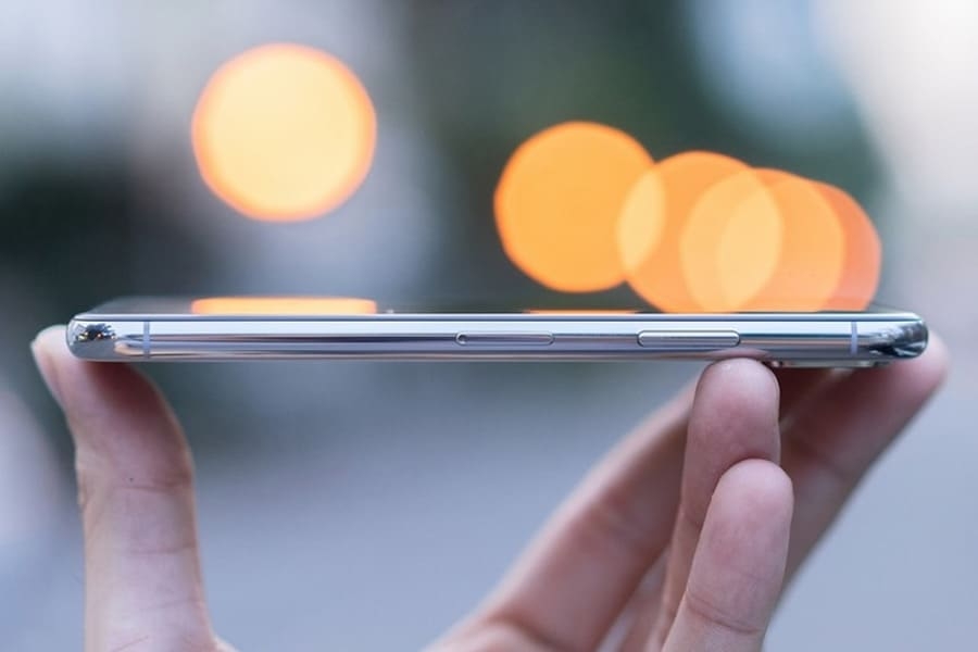 Có nên mua iPhone X