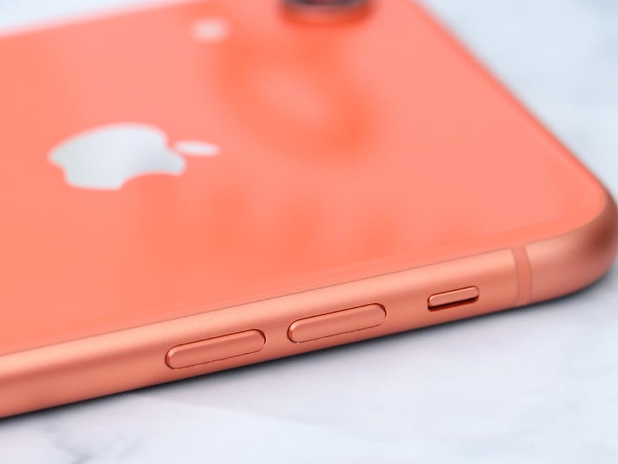 Khung viền iPhone XR