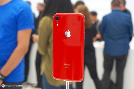 iPhone XR năm 2026 còn đáng mua không?