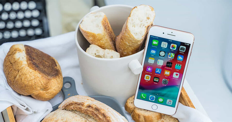 iPhone XR và iPhone 8 Plus: Nên chọn tai thỏ hiện đại hay phím home truyền thống? - Hình 6 iPhone XR và iPhone 8 Plus: Nên chọn tai thỏ hiện đại hay phím home truyền thống? - Hình 6