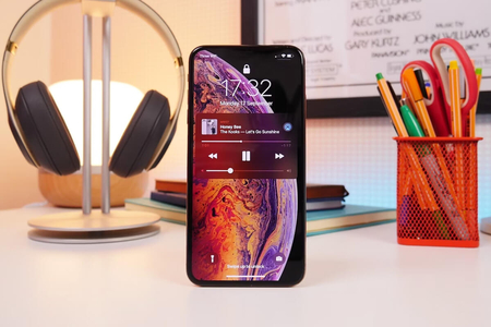 iPhone Xs Max giá siêu ưu đãi chỉ còn từ 4.95 triệu, tặng kèm PMH giá trị đến 200K